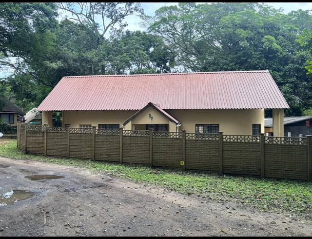3 BEDROOM TOWNHOUSE FOR SALE IN UMTENTWENI